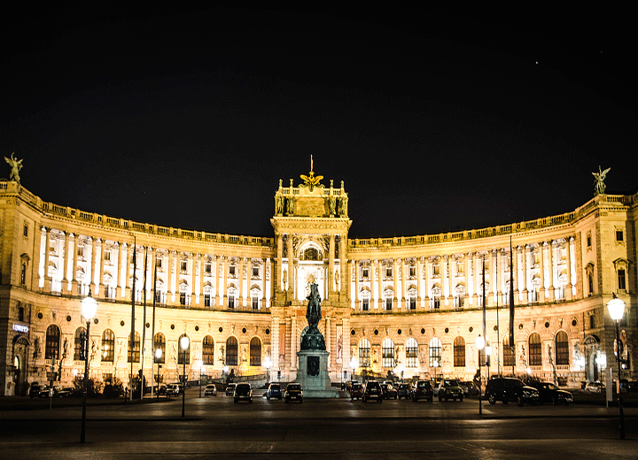凱得國際案例 | 與六百年歷史為伍，凱得藝術精品落戶奧地利國家圖書館